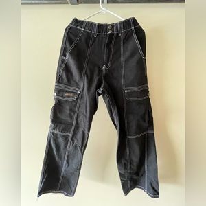 BDG black cargo pants//size 29